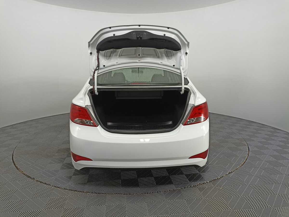 Купить Hyundai Solaris, 2015, 147 002 км, фото №10