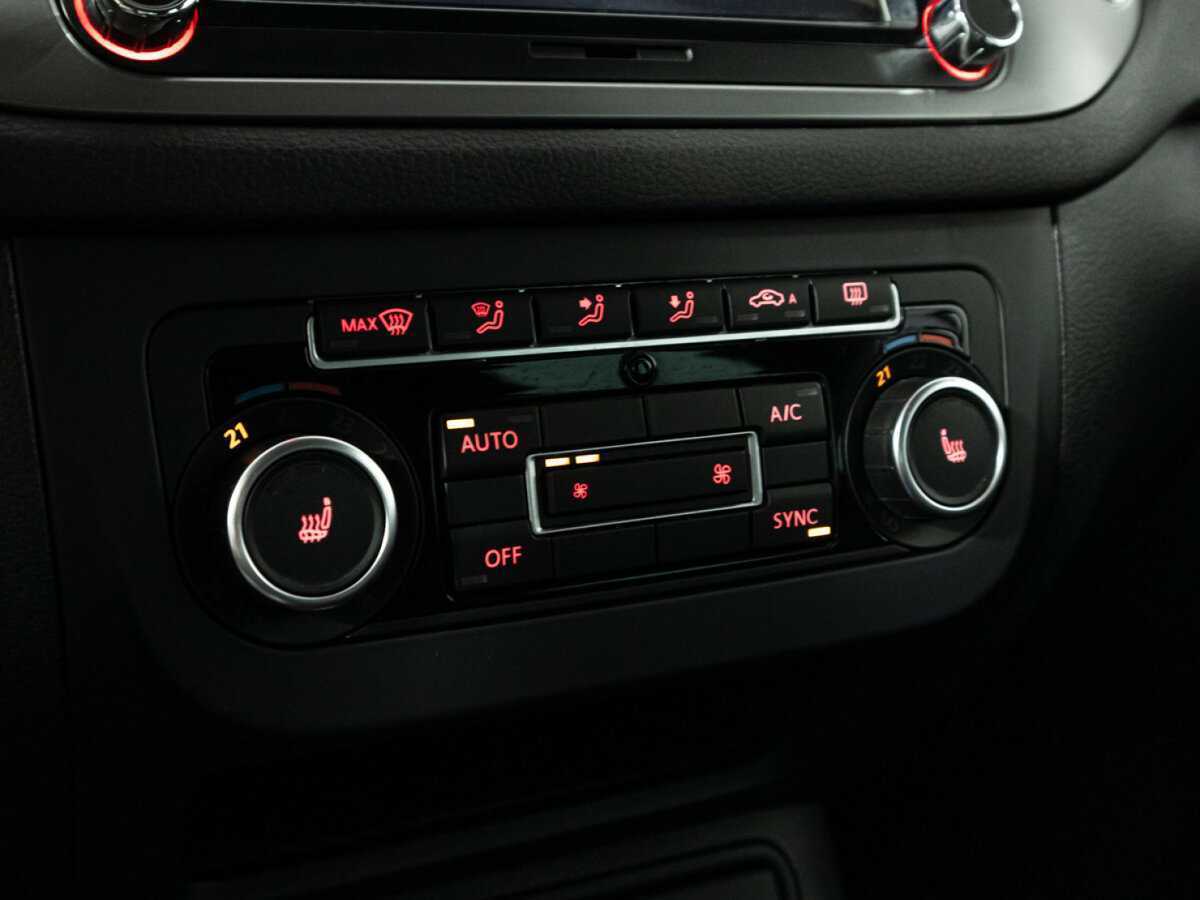 Купить Volkswagen Tiguan, 2015, 84 101 км, фото №16