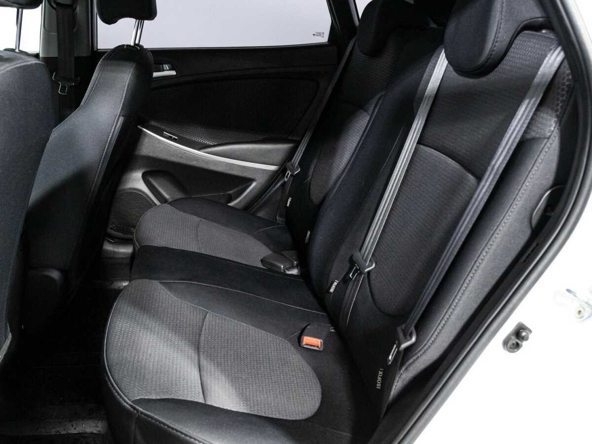 Купить Hyundai Solaris, 2016, 118 872 км, фото №10