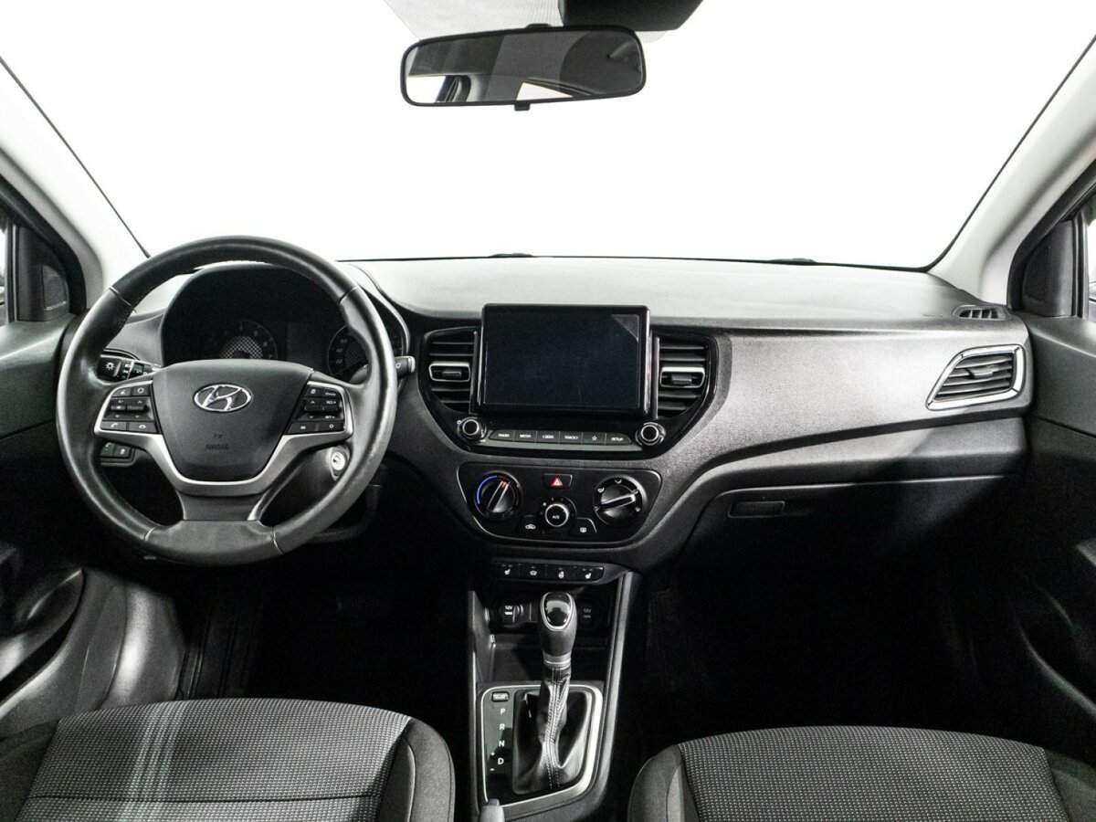 Купить Hyundai Solaris, 2021, 121 988 км, фото №13