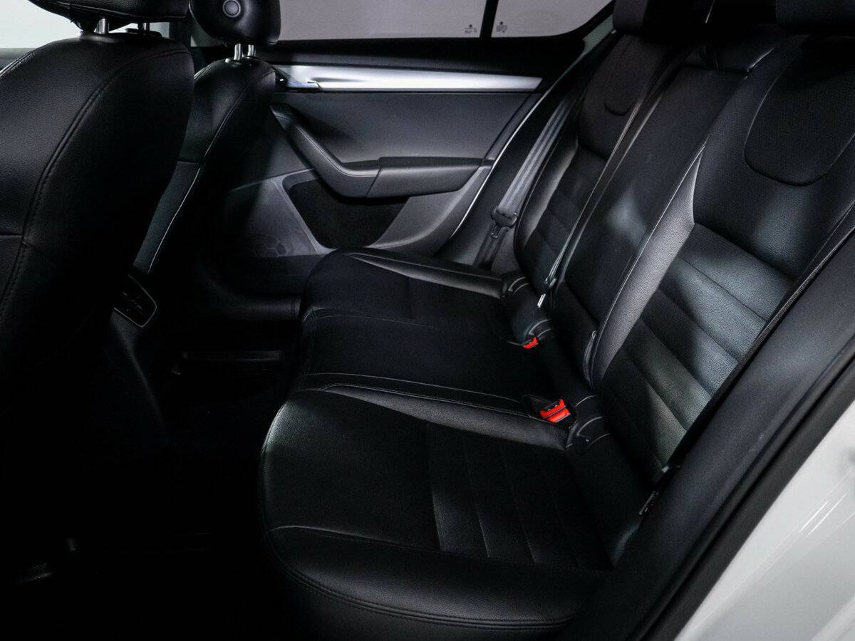 Купить Skoda Octavia, 2016, 185 139 км, фото №10