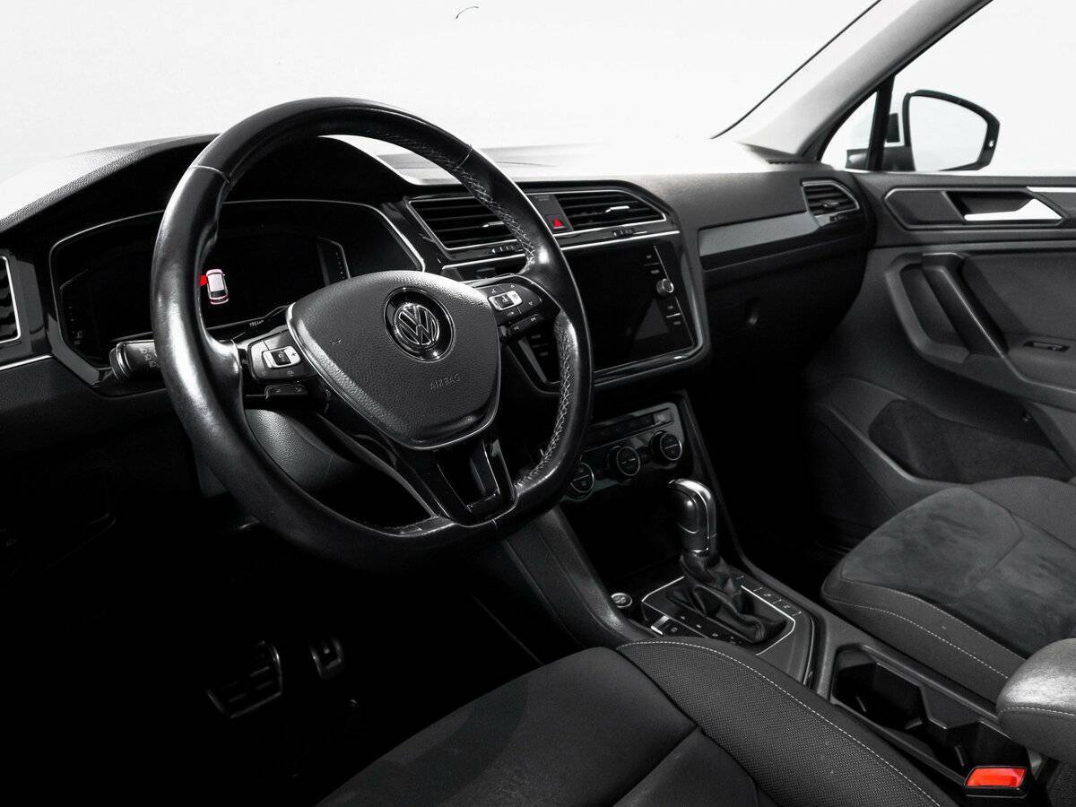 Купить Volkswagen Tiguan, 2019, 195 167 км, фото №14