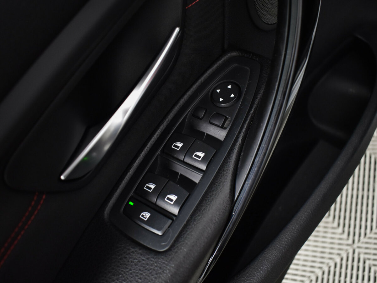 Купить BMW 3 серии 328i VI (F3x), 2012, 238 714 км, фото №17